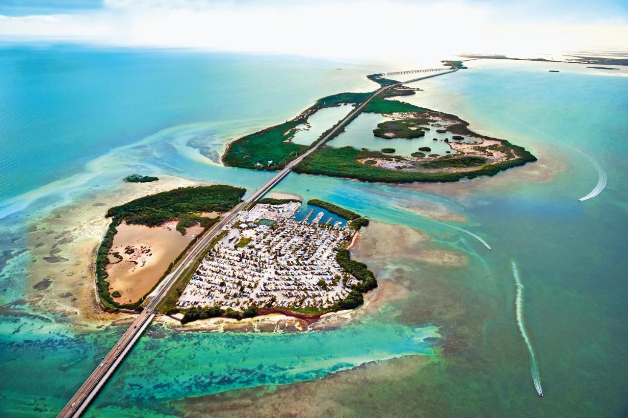 Fiesta Key Rv Resort Waterfront Cottage 36 Layton Esterno foto